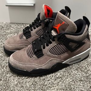 Retro 4 Jordan’s